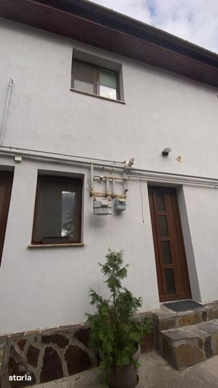Garsonieră decomandată în Schei