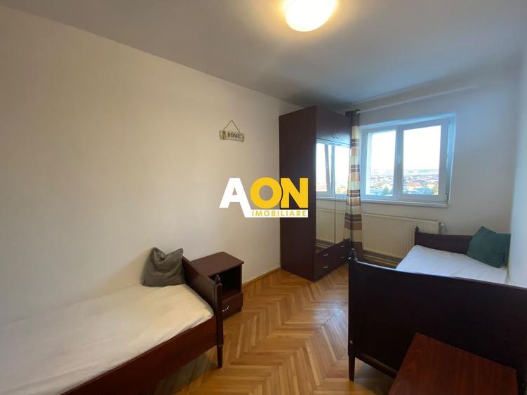 Apartament cu 3 camere decomandat, mobilat în Cetate