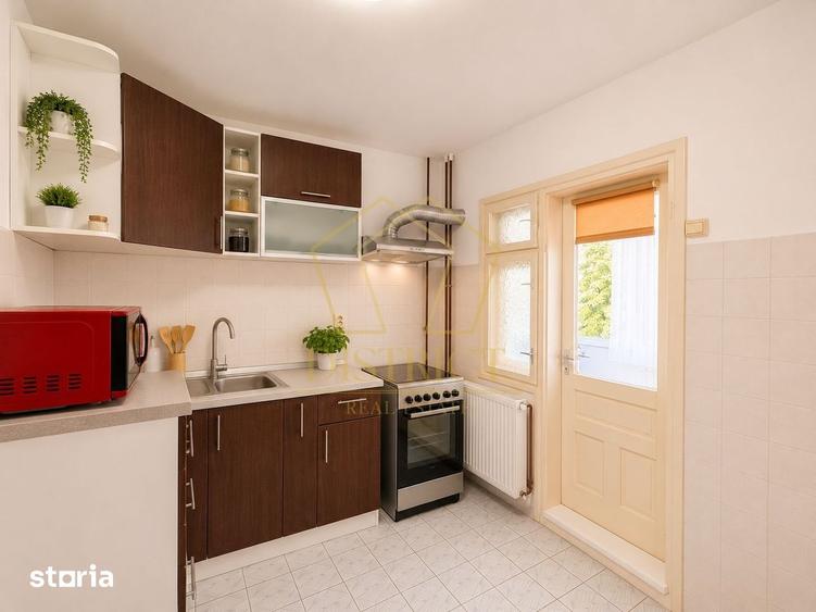Apartament cu 3 camere, mobilat în Buziașului