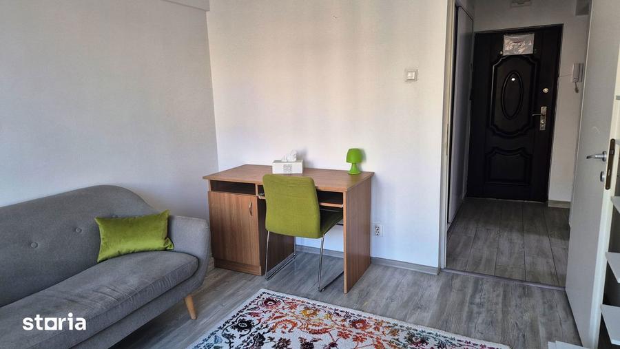 Apartament cu 2 camere, mobilat în Romană