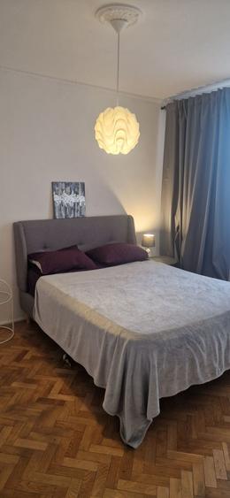 Apartament cu 3 camere decomandat în Iosia