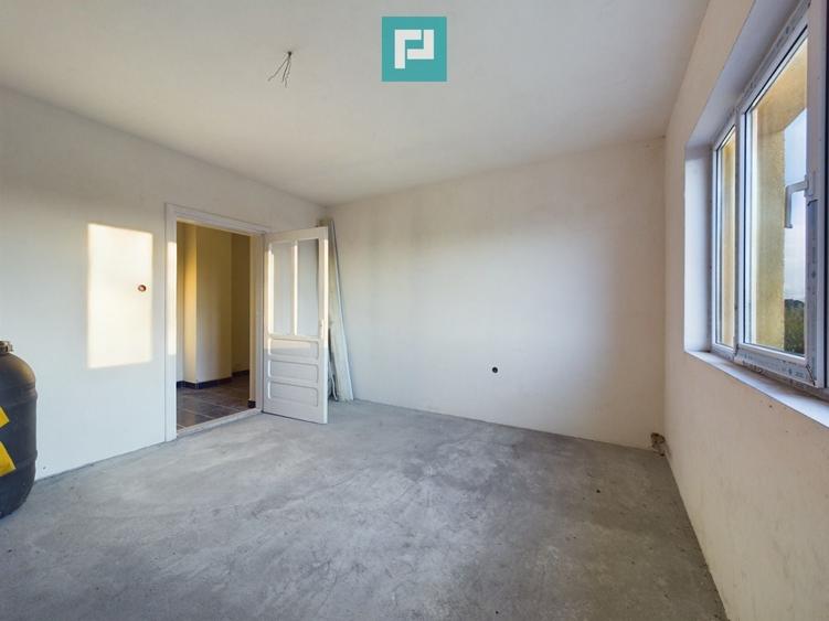 Casă cu 4 camere în Gai
