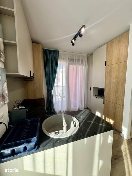 Apartament cu 2 camere semidecomandat în 6 Vânători