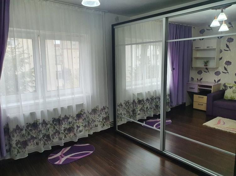 Apartament cu 2 camere decomandat în Scriitorilor