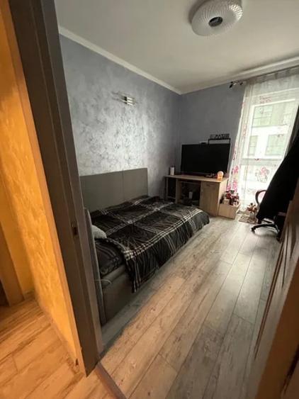Apartament cu 4 camere decomandat în Florești — fotografia 1