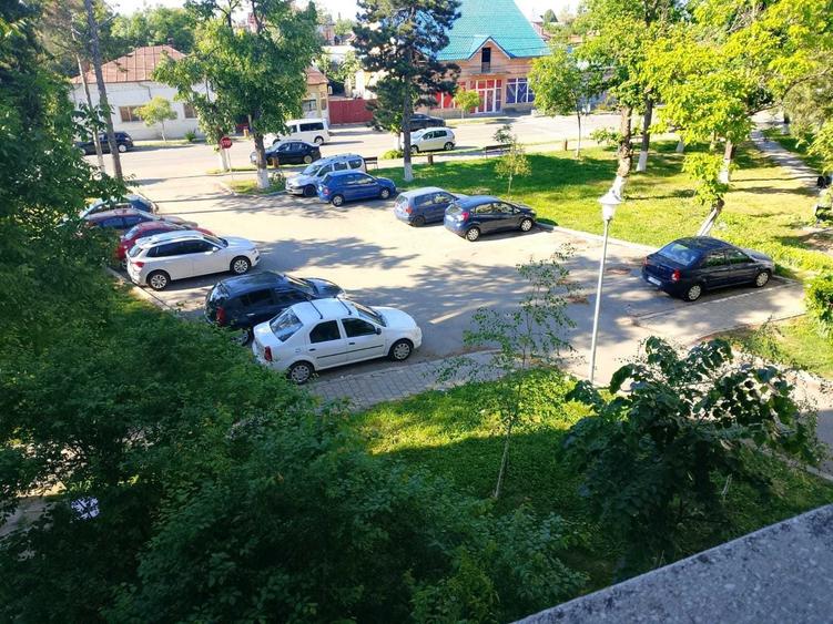 Apartament cu 2 camere nedecomandat în Central
