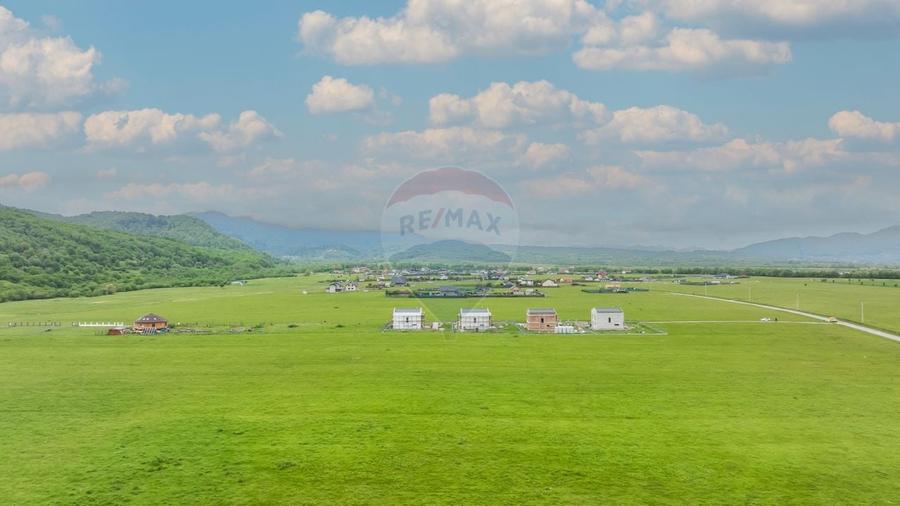 Teren Construcții intravilan de 1009 mp, în Glăjărie