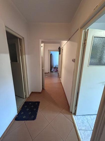 - Apartament 3 camere confort 1 decomandat, Zona Obor. - 5