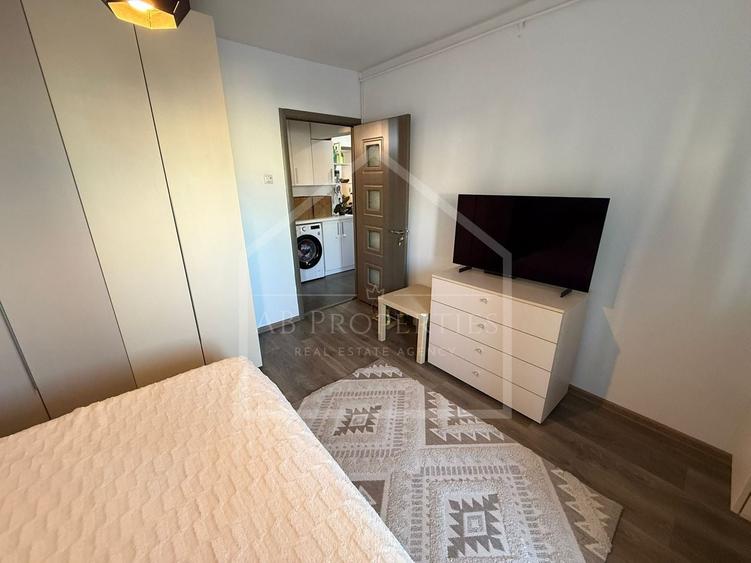 Apartament 3 camere | Mobilat - Utilat | Loc Parcare | 13 Septembrie - 10