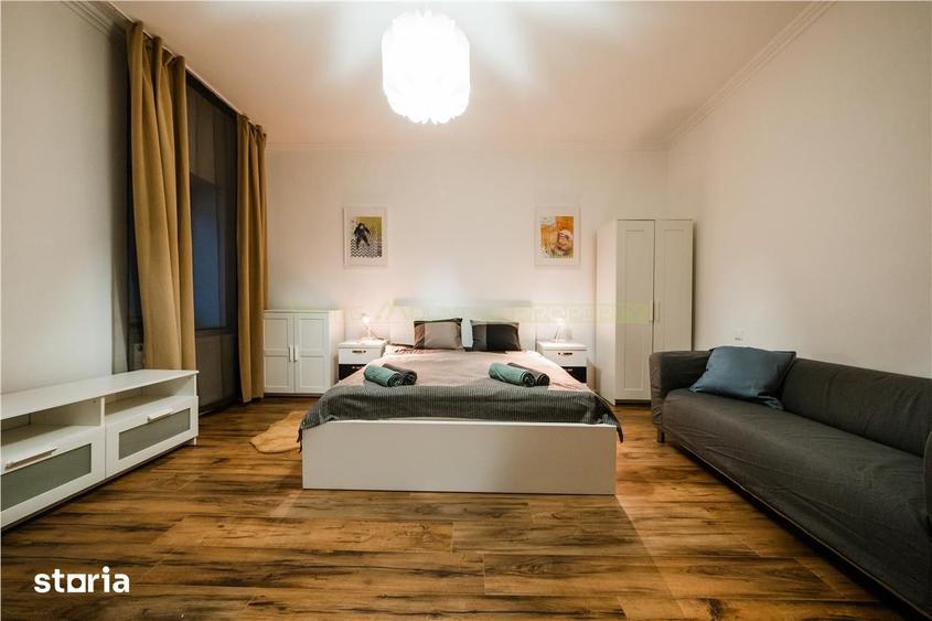 Apartament cu 3 camere, mobilat în Schei