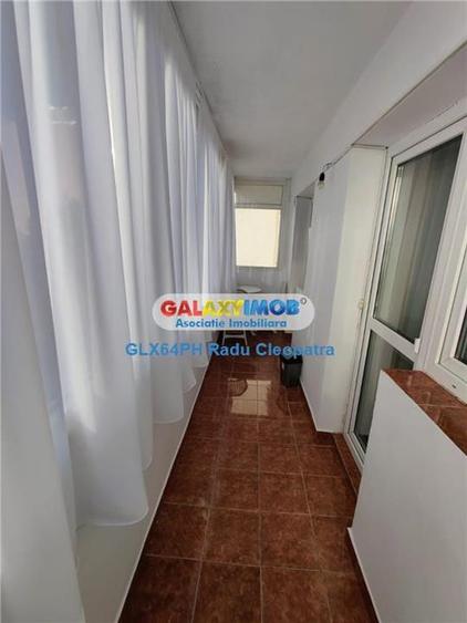 Apartament cu 2 camere decomandat, mobilat în Republicii
