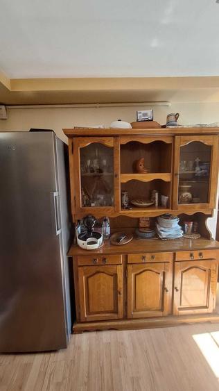 Apartament cu 3 camere decomandat în Steaua