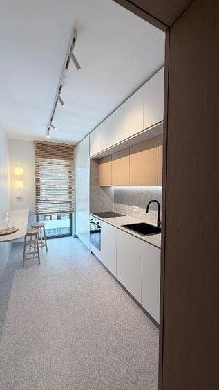 Apartament cu 3 camere decomandat, mobilat în Aviației