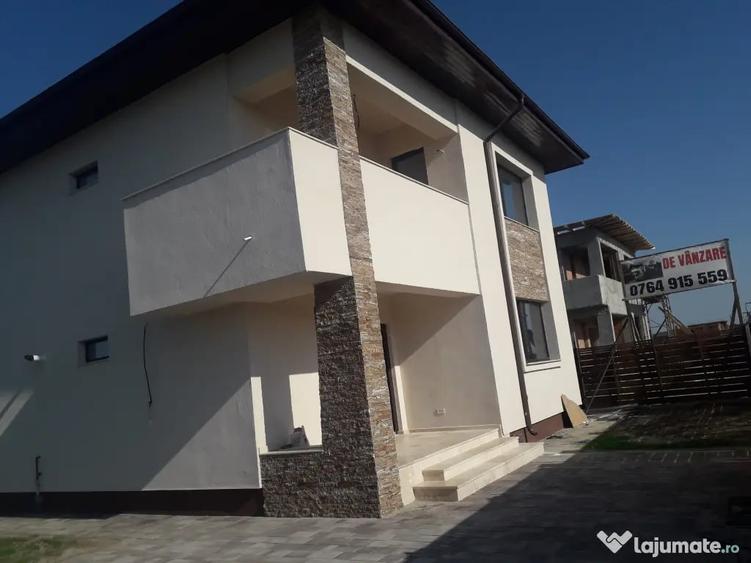 Casă cu 7 camere în Central
