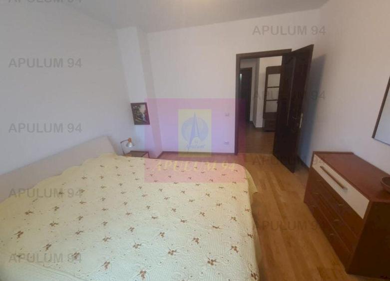 Casă individuală cu 6 camere decomandat cu Canalizare în Liceul Militar