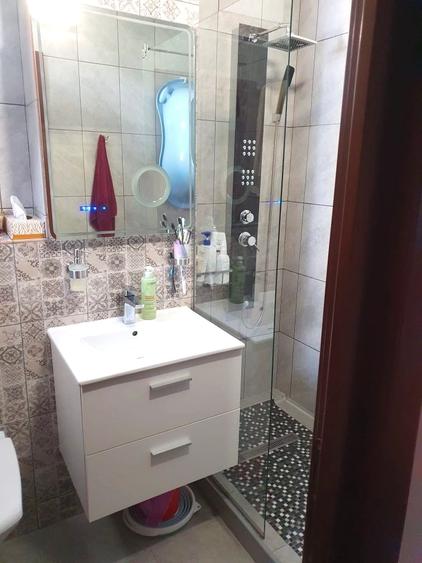 Apartament cu 3 camere decomandat în Mircea cel Bătrân