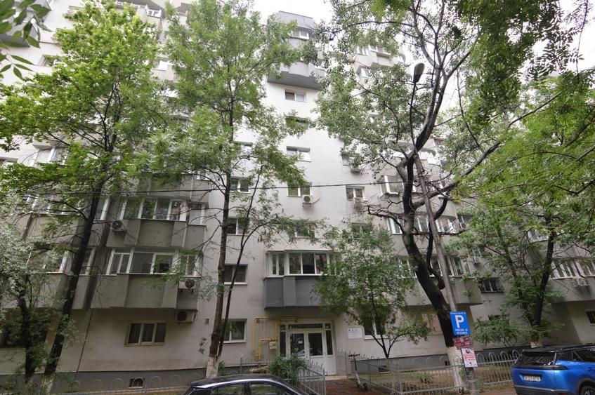 VANZARE APARTAMENT 3 CAMERE UNIRII – NERVA TRAIAN - 33