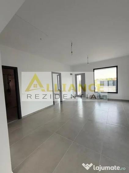 Casă cu 3 camere cu Teren 300 Mp în Berceni