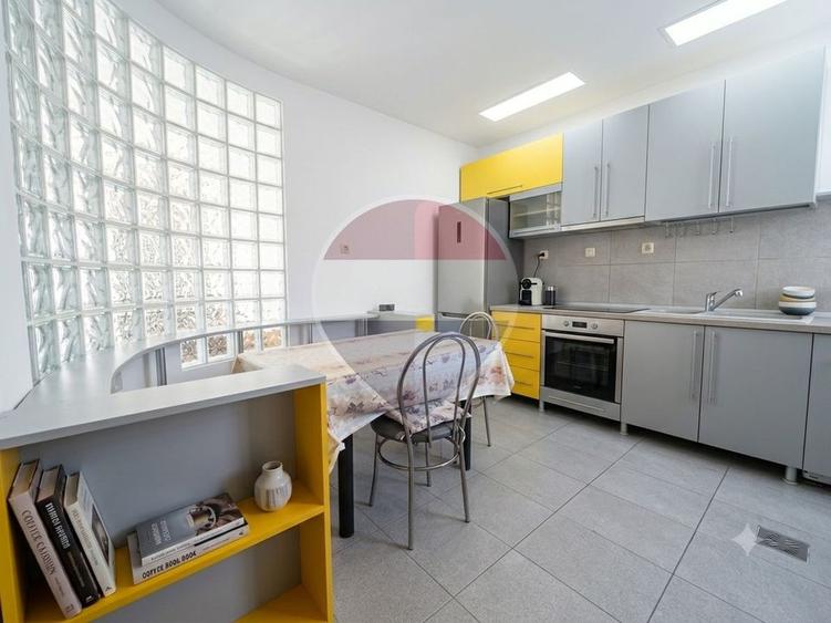 Duplex cu 5 camere cu Teren 279 Mp în Nord