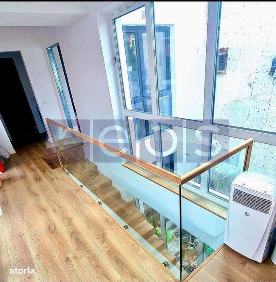 Casă cu 5 camere cu Teren 173 Mp în Polonă