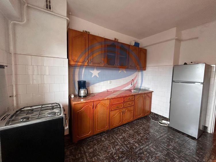 Apartament 3 camere decomandat de inchiriat pe Calea Severinului Craiova - 6