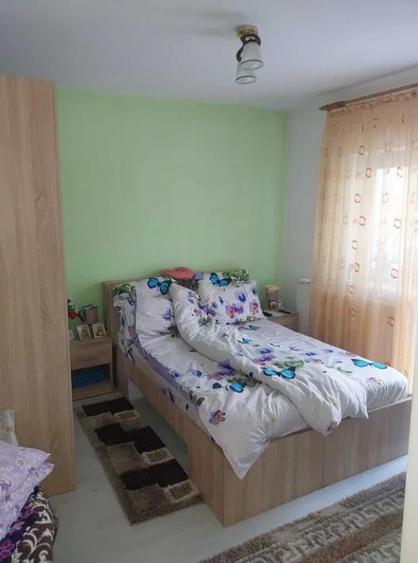 Apartament cu 2 camere decomandat, mobilat în Răcădău