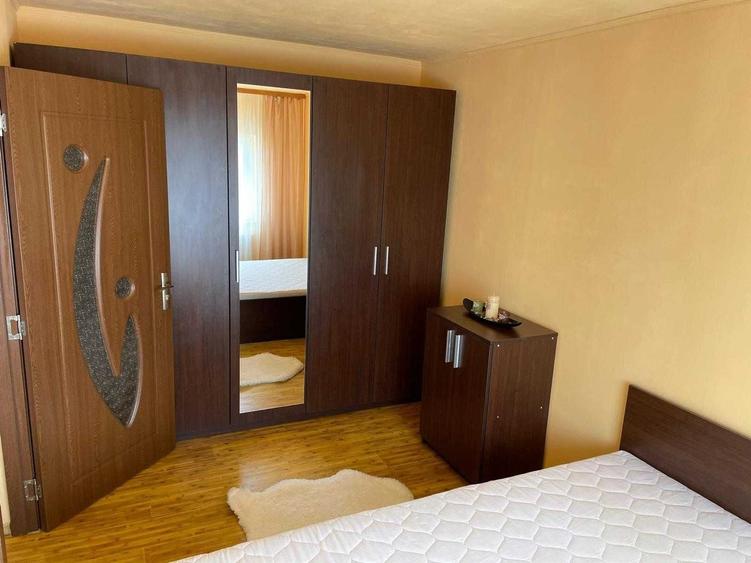 Vand ap cu 2 camere, zona f buna si linistita! - 4