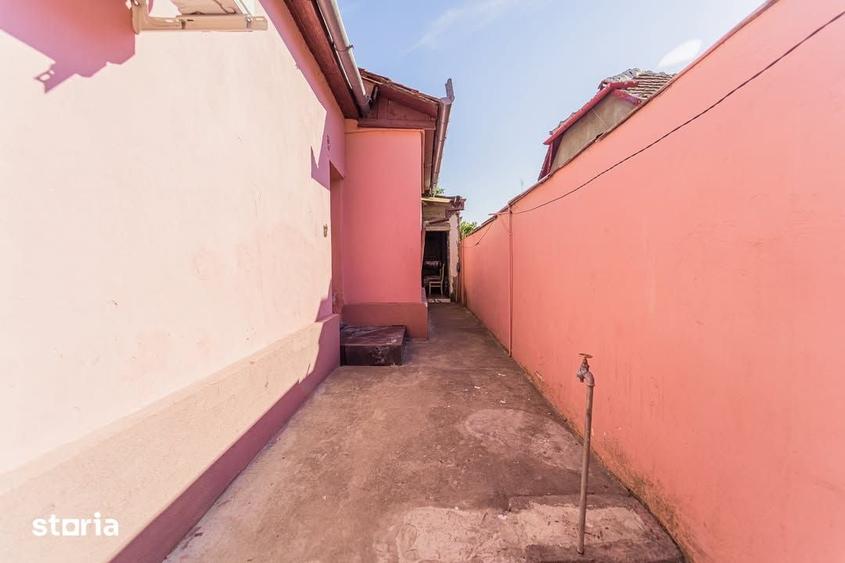 Casă cu 3 camere cu Teren 139 Mp în Central
