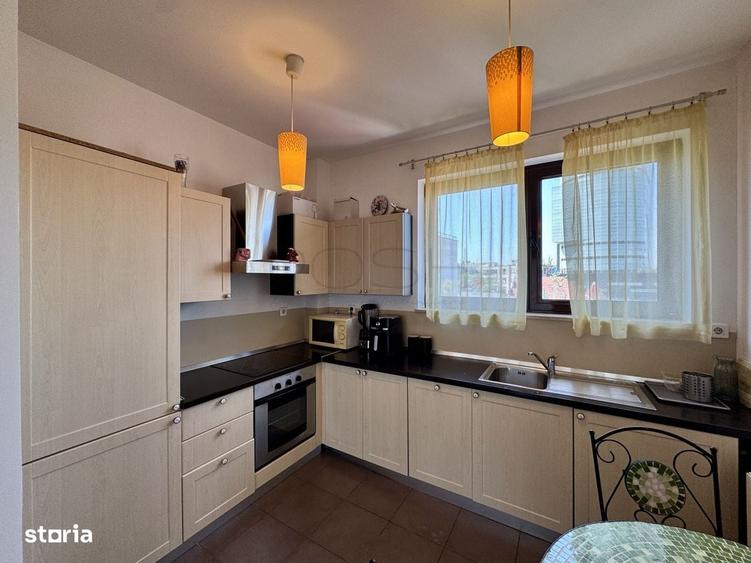 Apartament cu 3 camere decomandat în Kiseleff