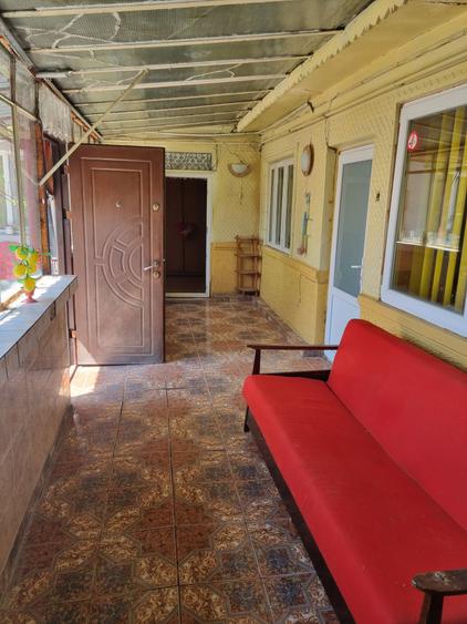 Casă individuală cu 3 camere cu Canalizare în Rahova
