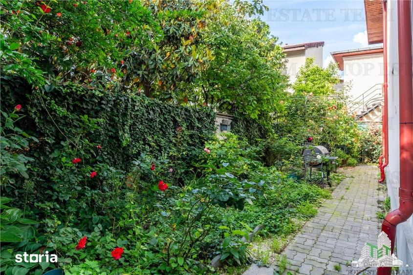 Casă cu 4 camere cu Teren 175 Mp în Vatra Luminoasă