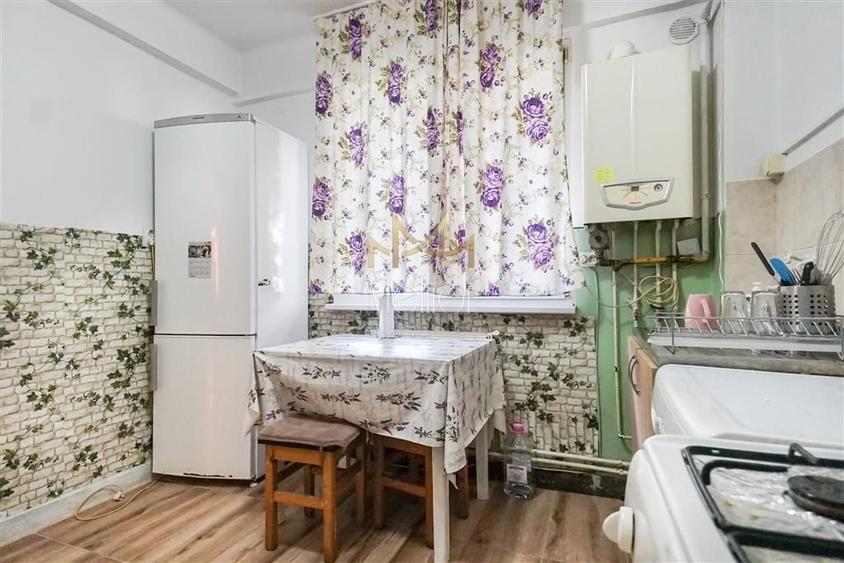 Apartament cu 2 camere semidecomandat în Horea