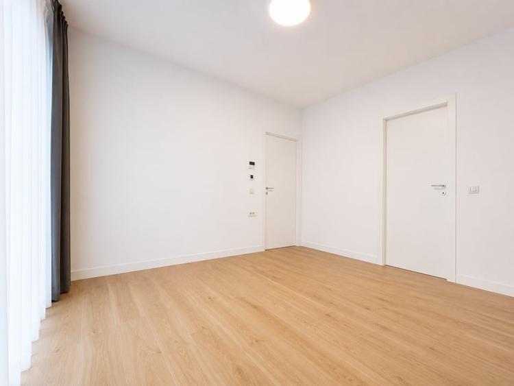 NOU / SUPERB  / SPATII GENEROASE / PARTIAL MOBILAT SI UTILAT BLOC BOUTIQUE - 22
