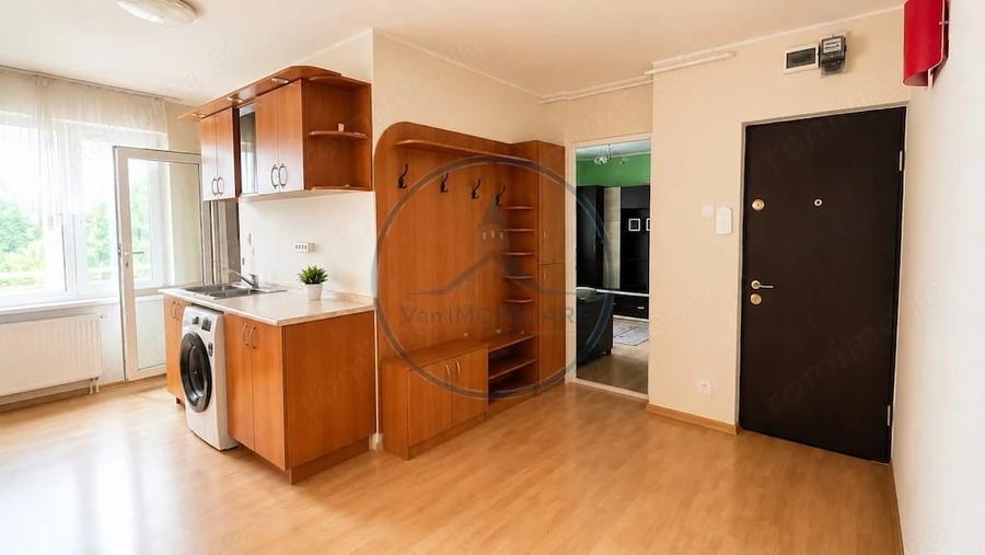 Apartament cu 3 camere decomandat în Ultracentral