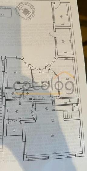 Casă individuală cu 6 camere cu Canalizare în Dămăroaia