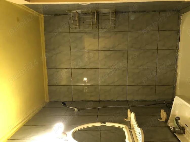 Garsonieră decomandată în Traian
