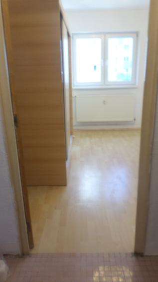 Apartament cu 4 camere decomandat în 13 Septembrie