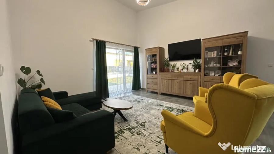 Casă cu 4 camere cu Teren 550 Mp în Săsar