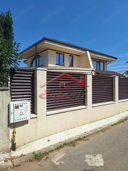 Casă cu Teren 783 Mp în Cornu