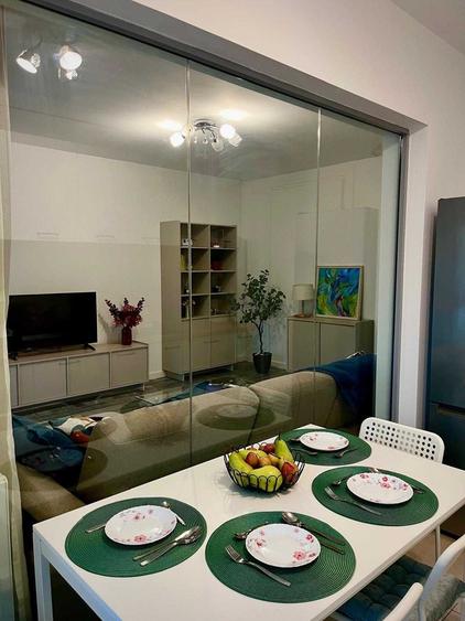 Apartament cu 2 camere decomandat în Politehnica