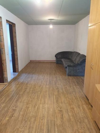 Casă cu 3 camere în Aghireșu