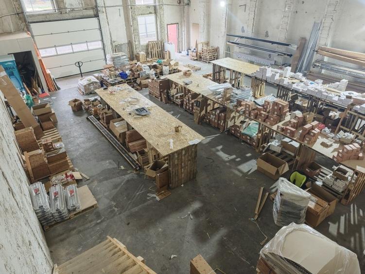 Spațiu comercial, de 300 mp, în Central