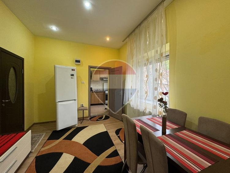 Apartament cu 2 camere semidecomandat în Ultracentral