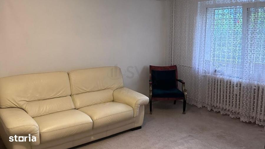 Apartament cu 4 camere decomandat în Aviației
