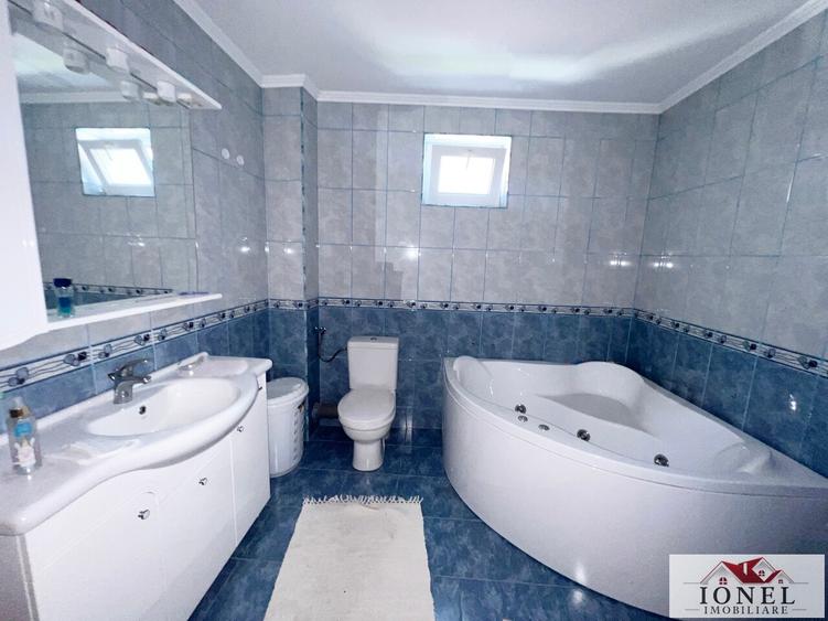 Casă individuală cu 6 camere cu Canalizare în Vințu de Jos