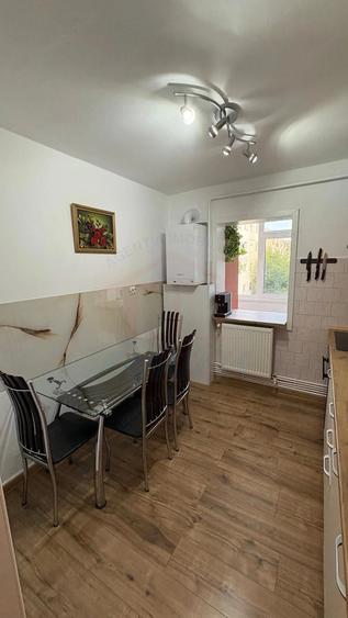 Apartament cu 2 camere decomandat în Faleză
