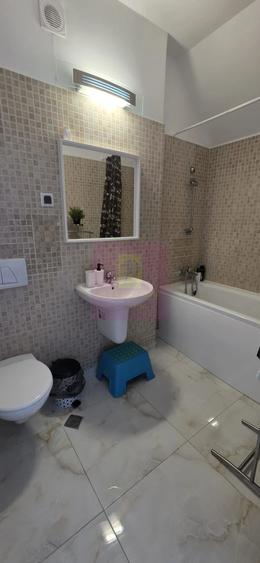 Apartament cu 2 camere semidecomandat în Sud