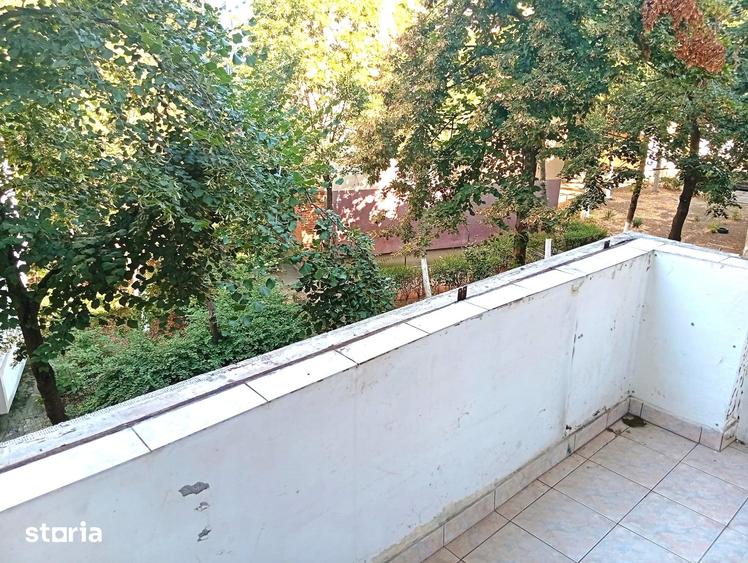 Apartament cu 2 camere semidecomandat în Micălaca