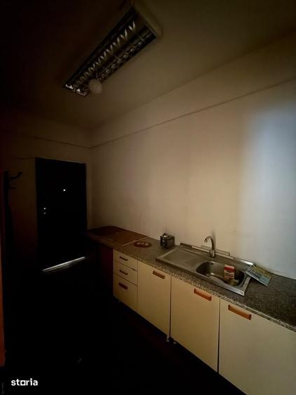 Spațiu comercial, de 147 mp, în Valea Oltului