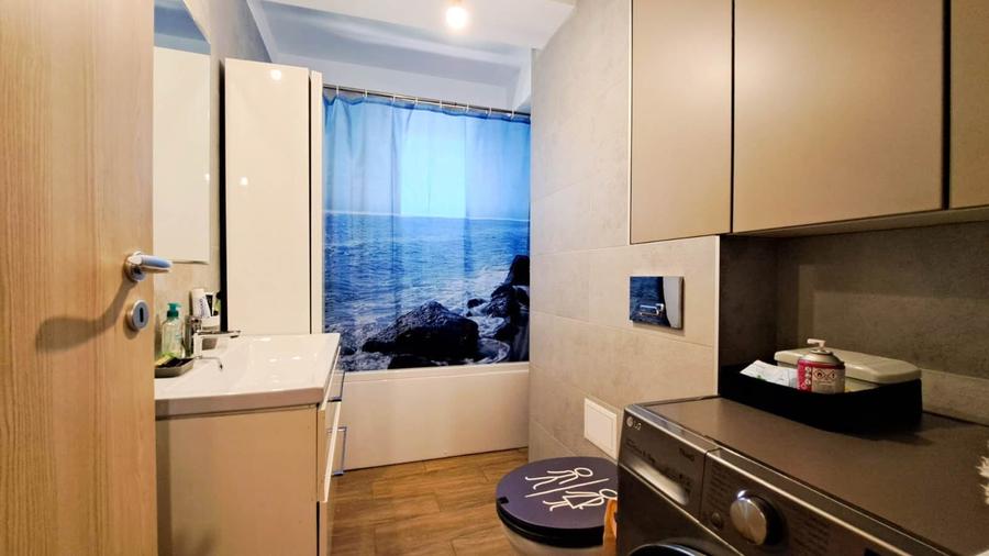 Apartament cu 2 camere semidecomandat, mobilat în Otopeni